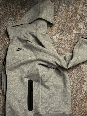 Nike Light Grey Performance Hooded Jacket